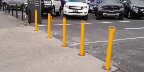removable bollard installation in Thomastown